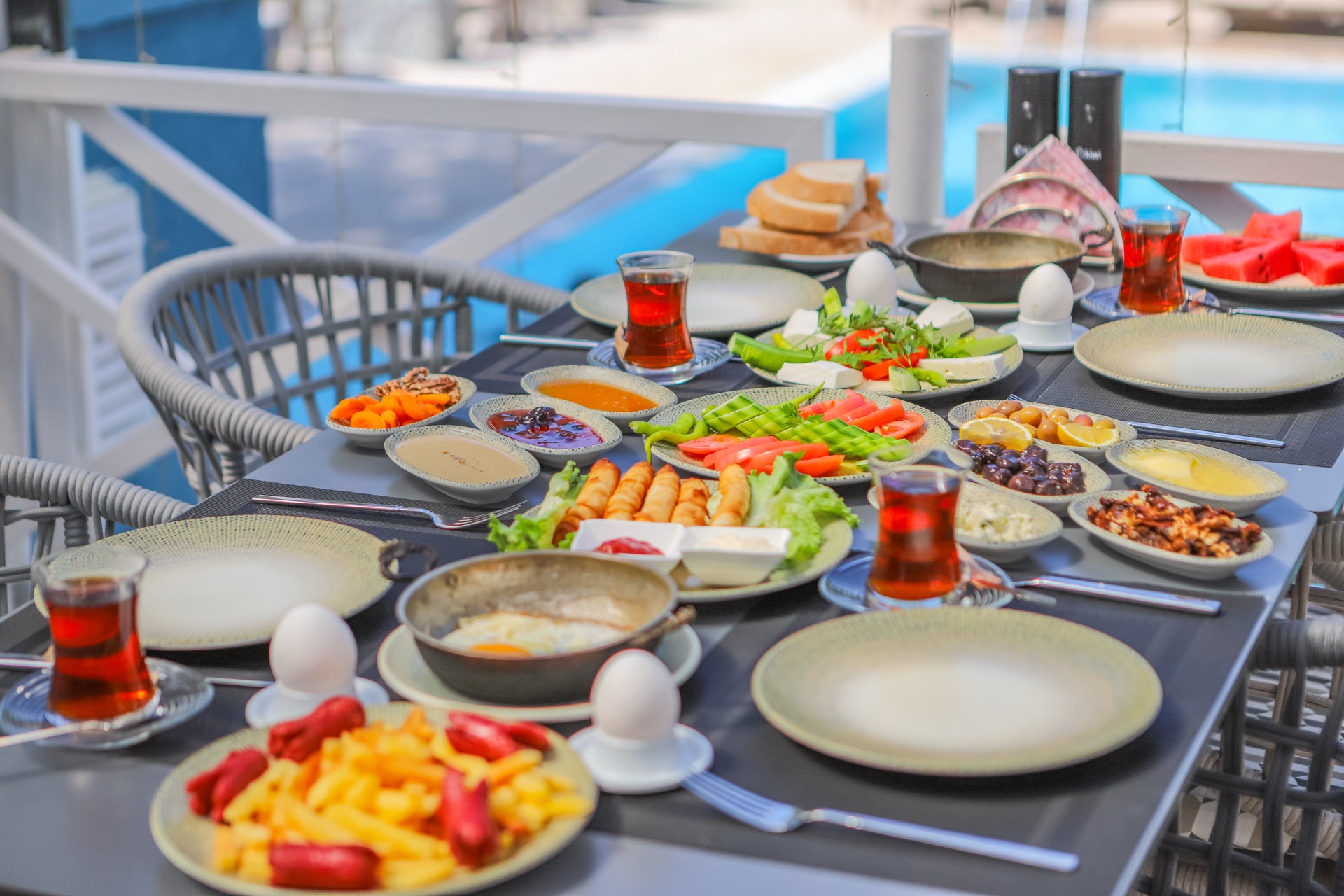 Yöresel kahvaltı
